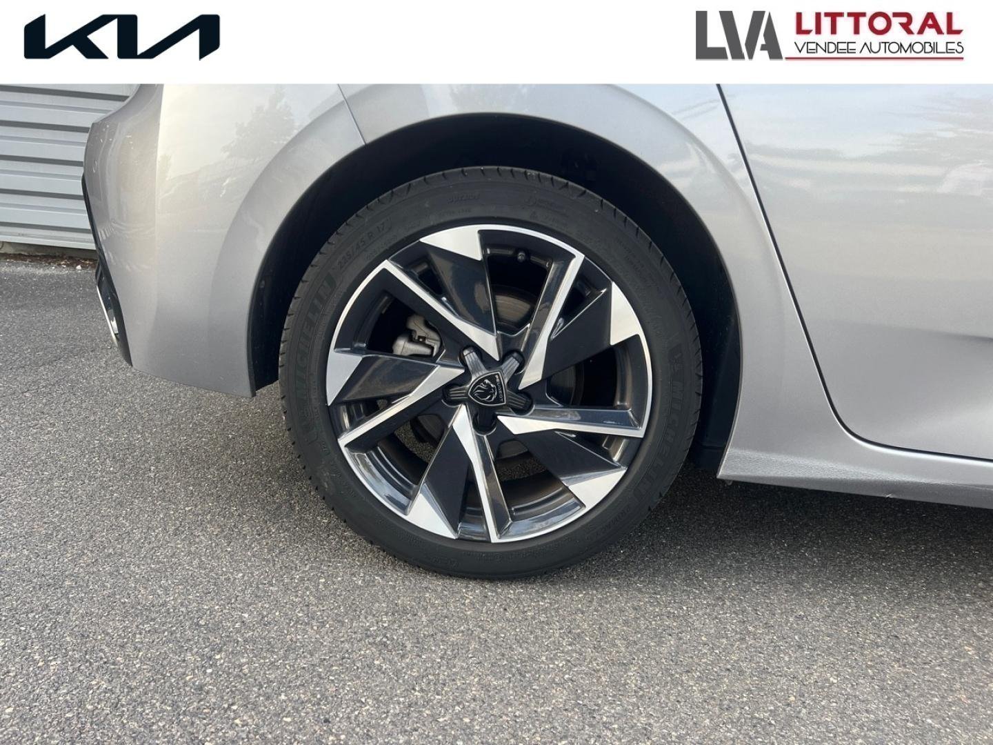 peugeot - Visuel 13
